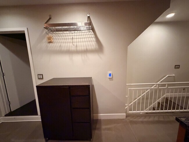 Building Photo - 18 Norfolk St