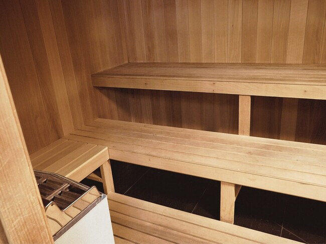 Building Photo - 130 Liberty St