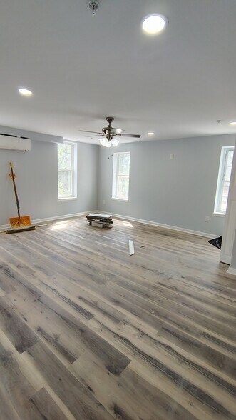 Building Photo - 3412 N 19th St