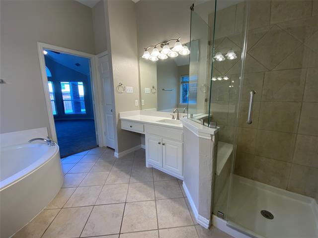 Building Photo - 1870 Dowelling Dr