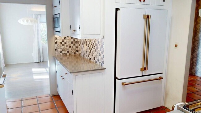 Building Photo - This historic South Capitol home with incr...