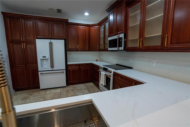 Building Photo - 4639 Overlook Dr NE