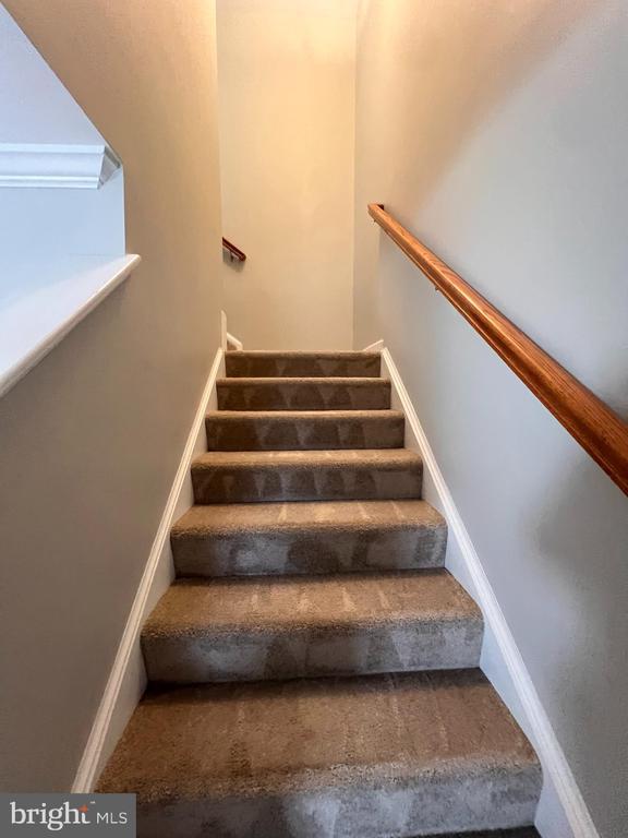 Building Photo - 1143 Mare St