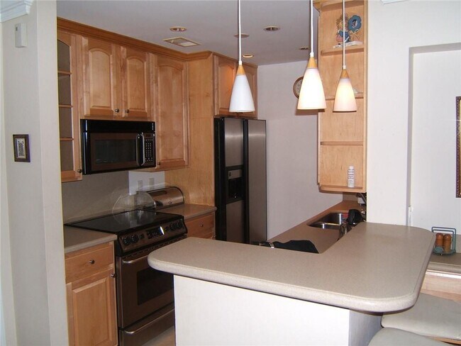 Primary Photo - 4209 Pine Heights Dr NE