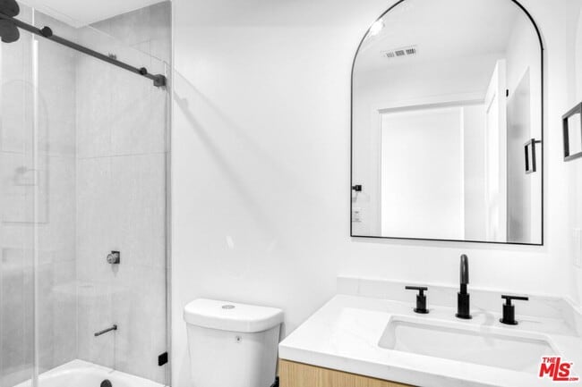 Building Photo - 10826 1/2 Hesby St