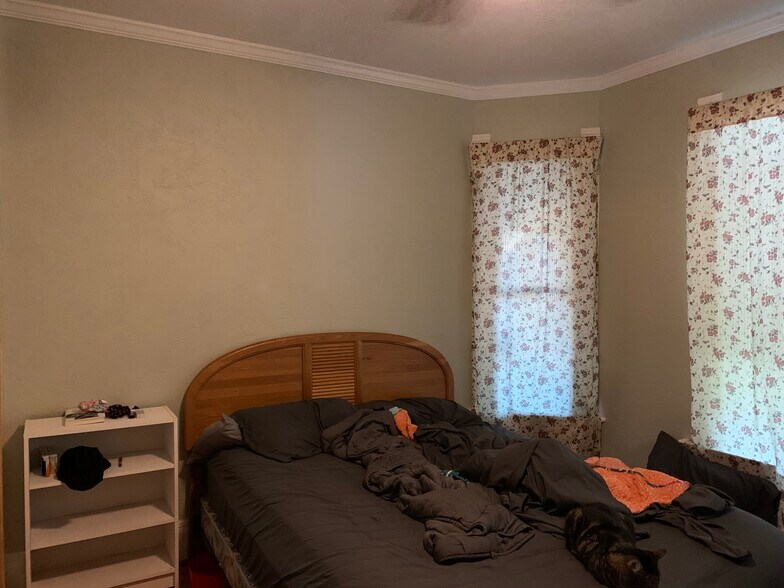 Bedroom 2 - 1667 Doty St