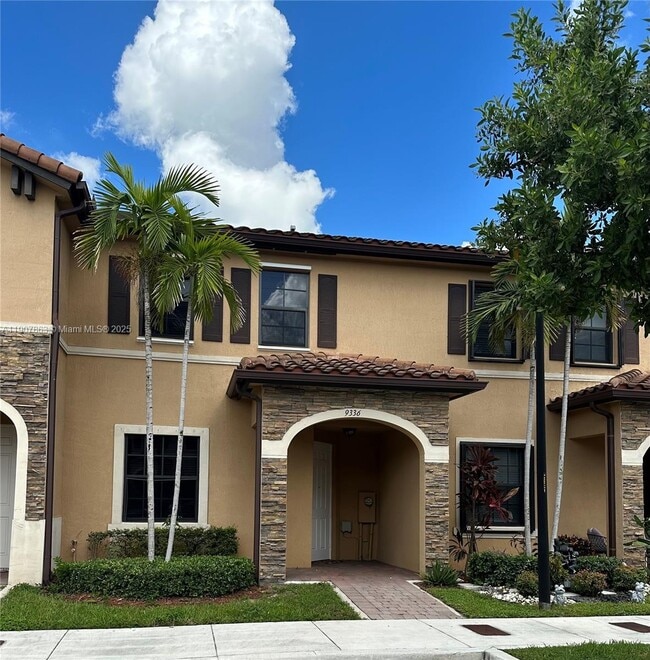 Building Photo - 9336 W 33rd Ave