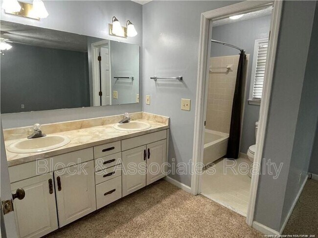 Building Photo - 673 Georgetown Cir