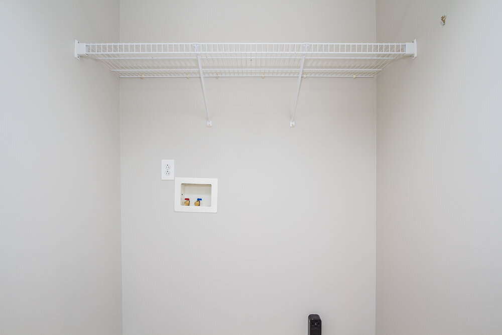 Building Photo - 1112 Skipton Dr