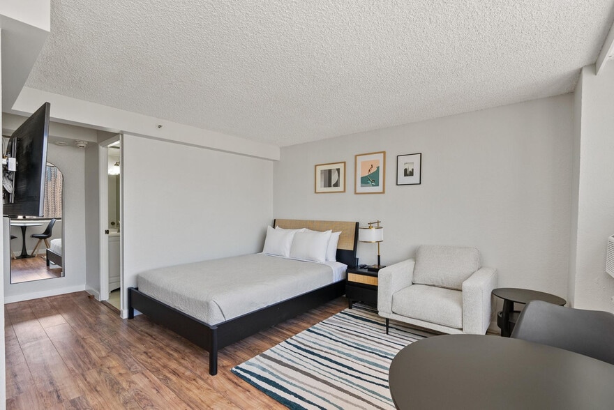 Building Photo - 444 Niu St