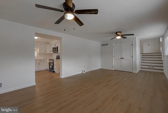 Building Photo - 7203 Westchester Dr