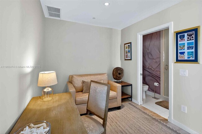 Building Photo - 480 NE 31st St