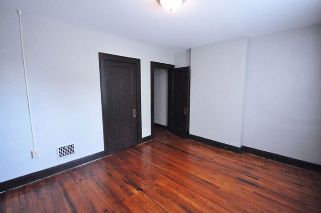 Building Photo - 388 Hanford St