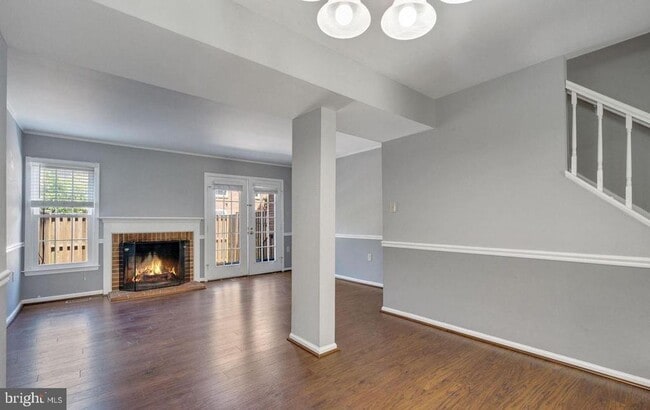 Building Photo - 2522 S Arlington Mill Dr