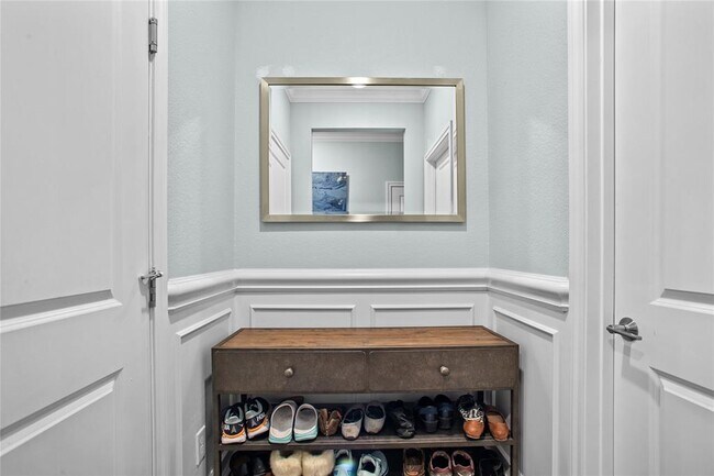 Building Photo - 109 Adeline Rd