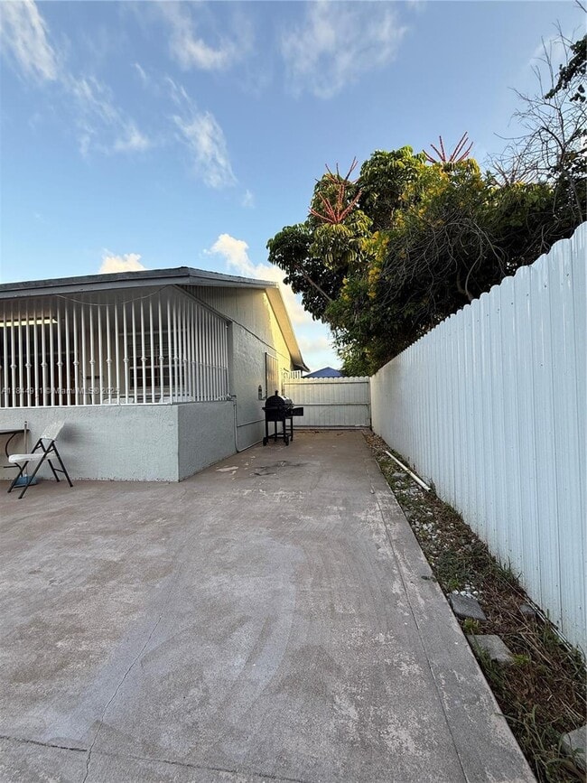 Building Photo - 13237 SW 257th Terrace