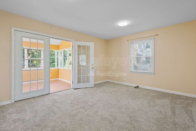 Building Photo - 2241 Indian Trail Dr