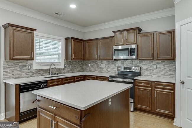 Building Photo - 5252 Catrina Way