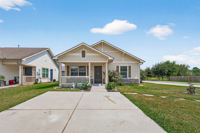 Building Photo - 1202 Cedar Creek Drive