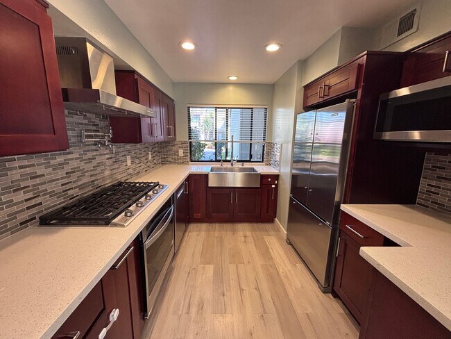 Building Photo - ALMADEN VALLEY-Beautifully upgraded 3-bedroom, 2.5-bath end-unit townhome