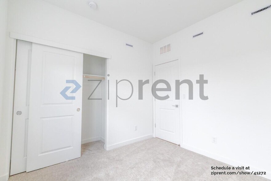 Building Photo - 7417 Moon Dream Wy
