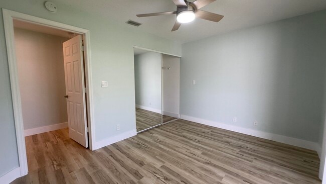 Building Photo - 13285 Opal Ln