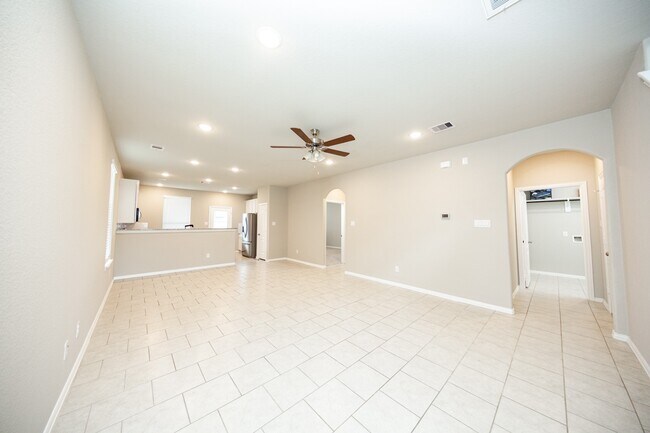Building Photo - 31303 Palomino Ranch Path