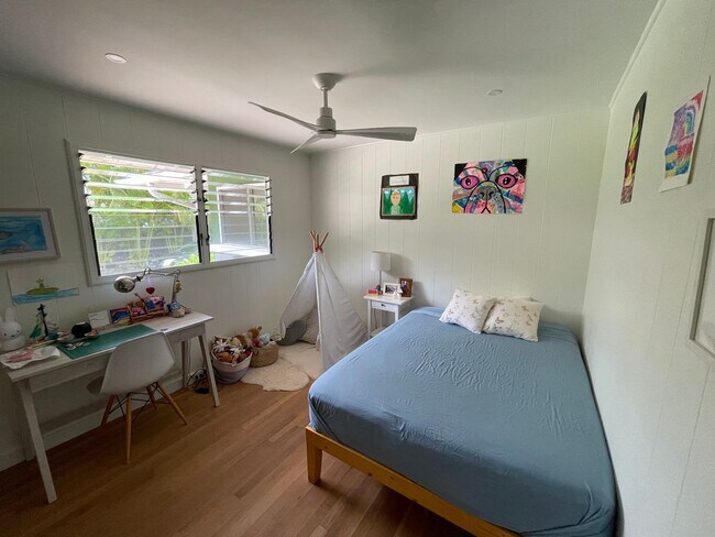Building Photo - Fully Furnished Lanikai Beach Oasis — 3BR/...
