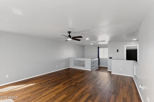 Building Photo - 12709 N El Frio St