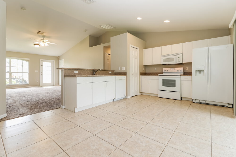 Building Photo - 1828 SW 10th Terrace