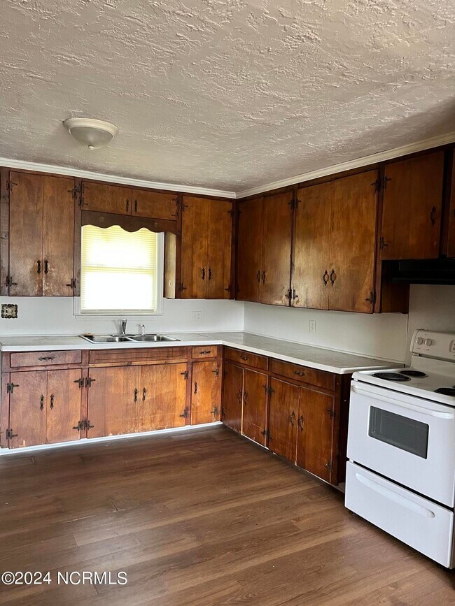 Building Photo - 4134 Corbett Cir