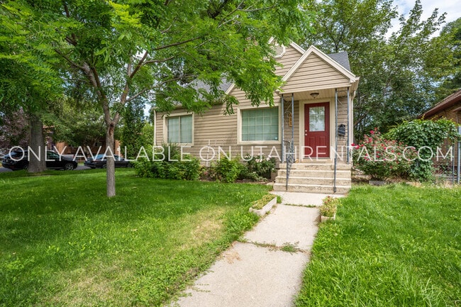 Building Photo - 611 E 350 N