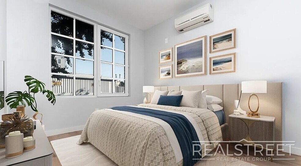 Building Photo - New Luxury Development in Prime Vinegar Hill