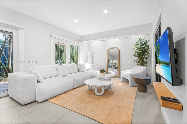 Building Photo - 3145 Virginia St