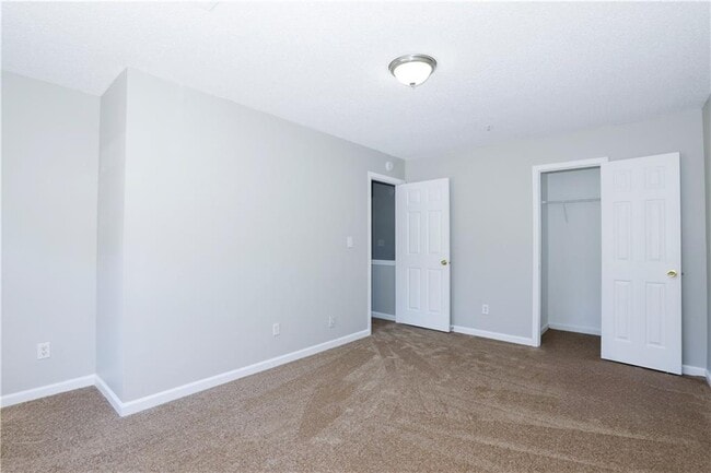 Building Photo - 1226 Pinedale Cir NW