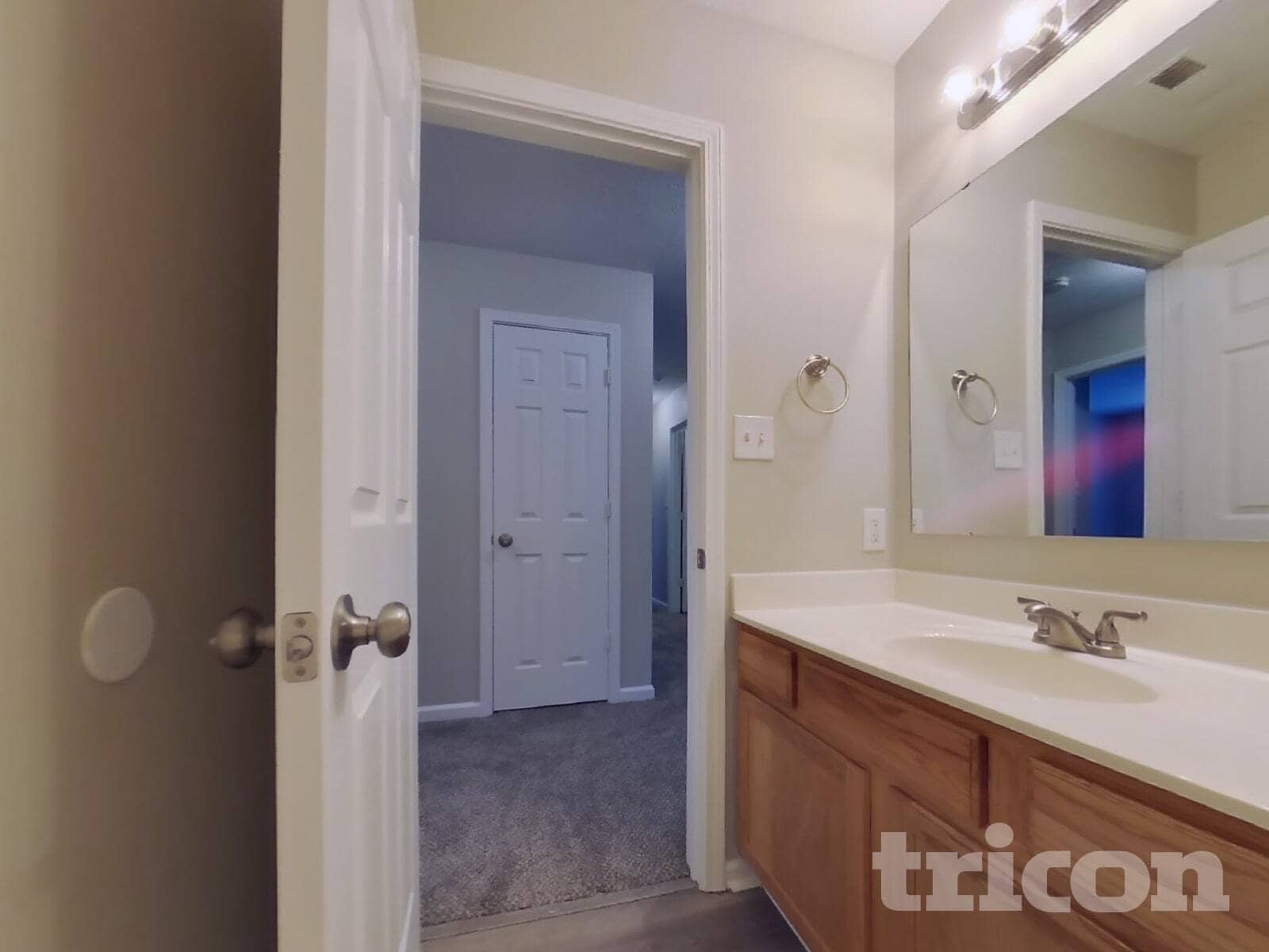 Building Photo - 1298 Constitution Dr