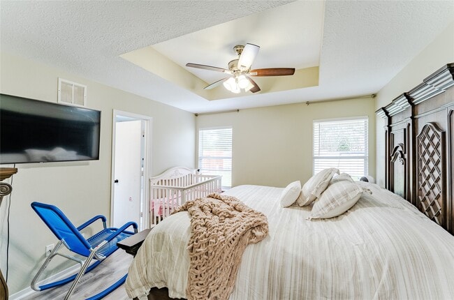 Building Photo - 7602 Little Thicket Ct