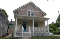 Building Photo - 223 Mosley