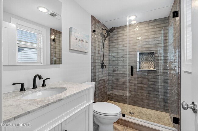 Building Photo - 3255 Goa Way