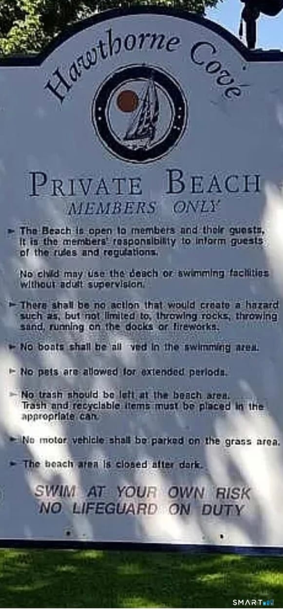 Building Photo - 1 Hawthorne Cove