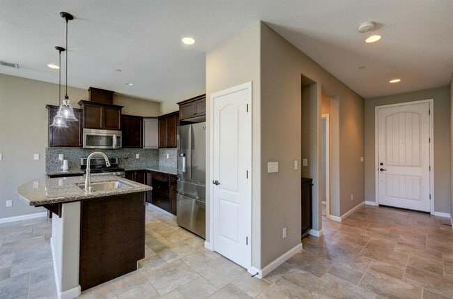 Building Photo - 3260 Alps Ln