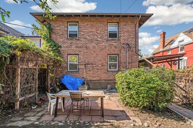 Building Photo - 440-442 Clarkson