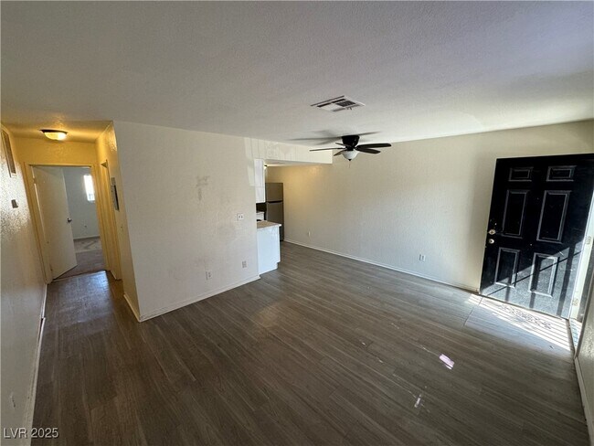 Building Photo - 4752 Convaire Ave