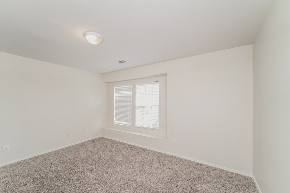 Building Photo - 6619 Ruth Ferrell Ct