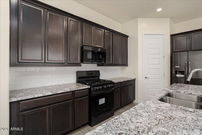 Building Photo - 16786 W Cielo Grande Ave