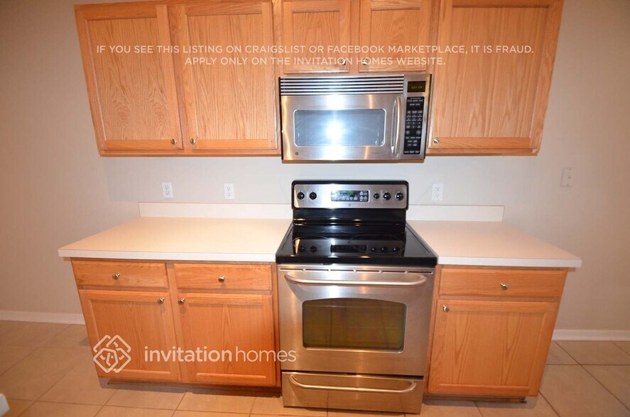 Building Photo - 4118 Half Moon Cir