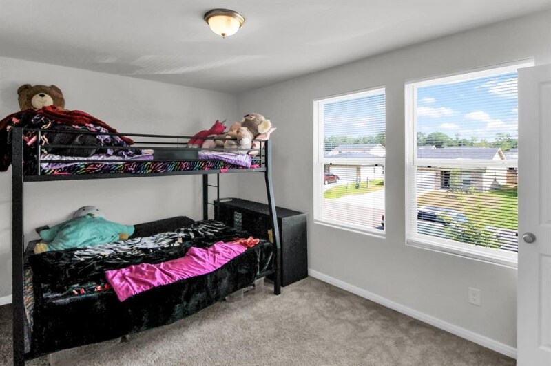 Building Photo - 15520 Taylorcrest Dr