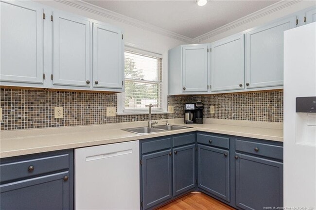 Building Photo - 5500 Fortunes Ridge Dr