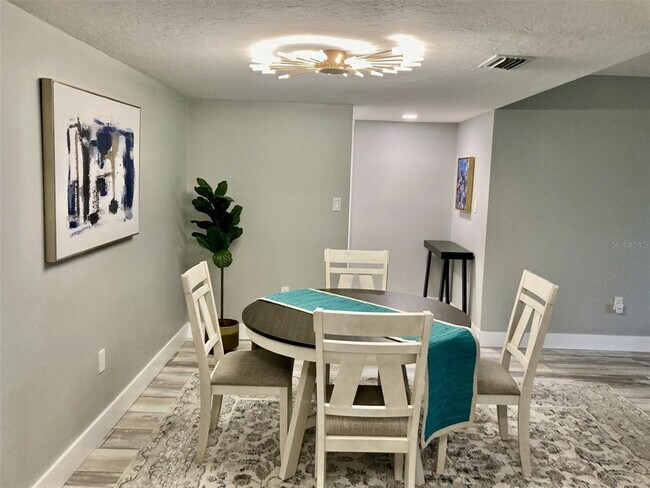 Building Photo - 6114 43rd St W