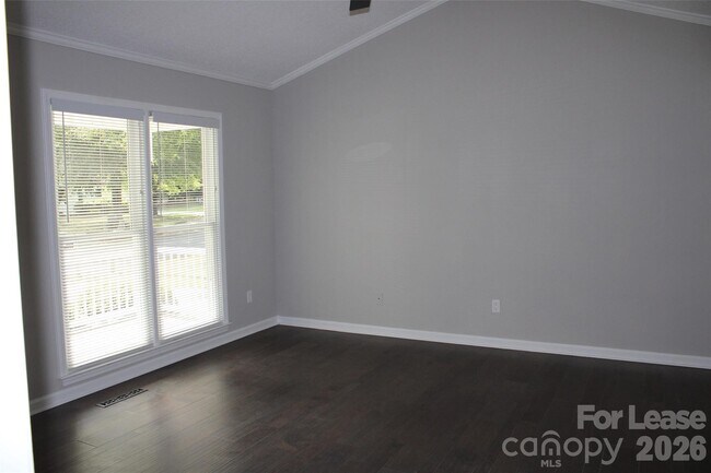 Building Photo - 2212 Crosswinds Ct